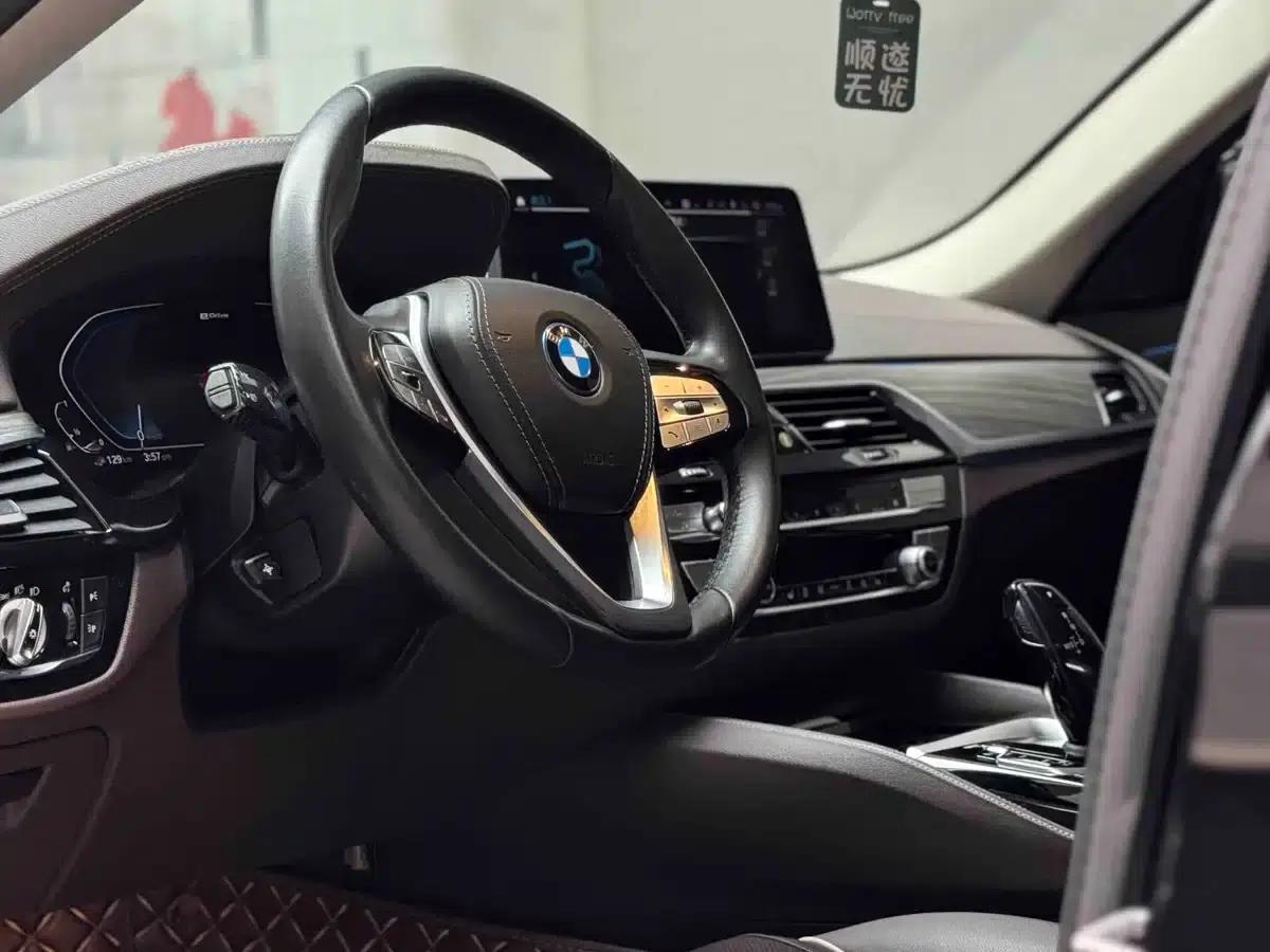 BMW 5 Series PHEV 2022 Facelift 535Le Luxury Package — миниатюра 7