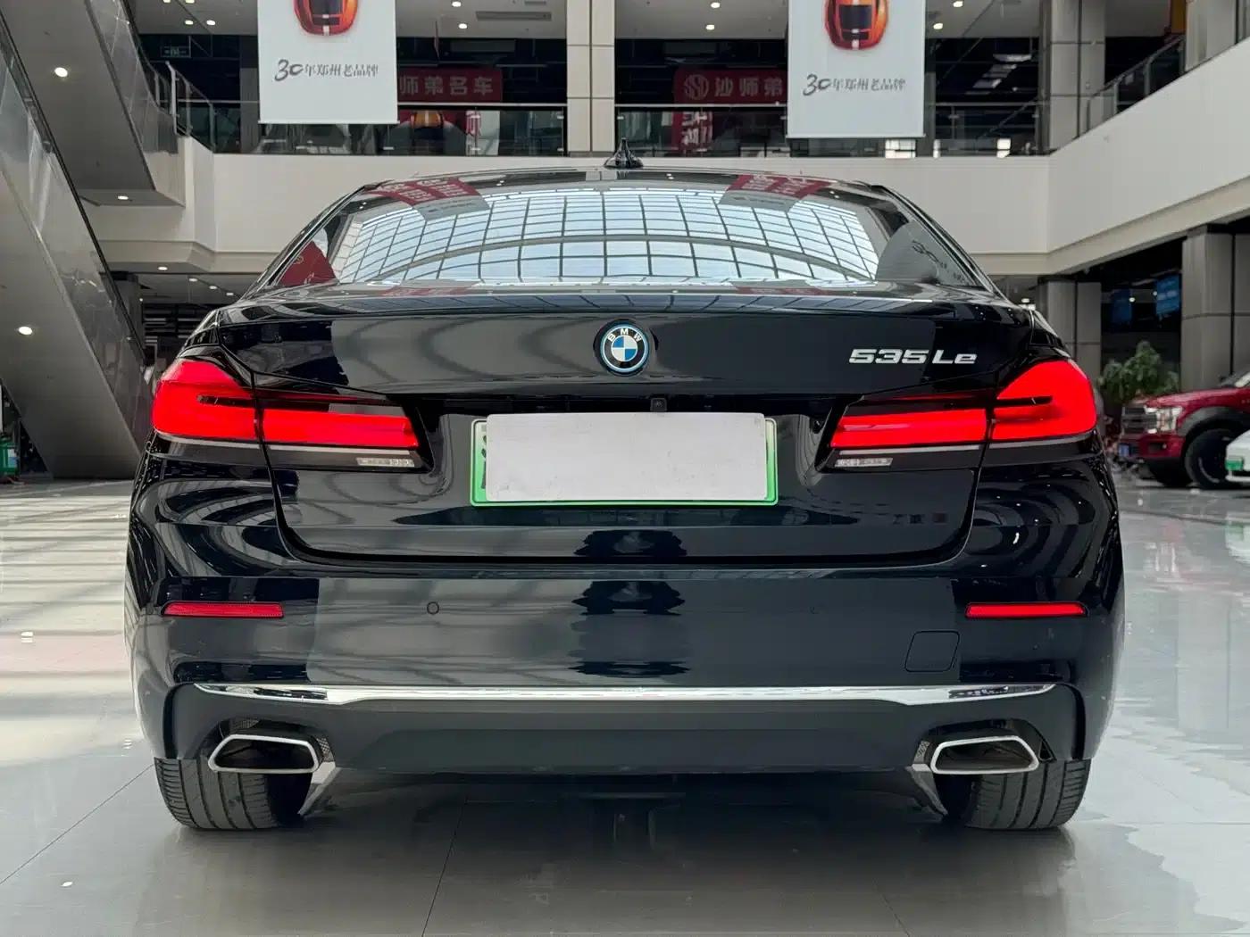 BMW 5 Series PHEV 2022 535Le Luxury Package — миниатюра 5