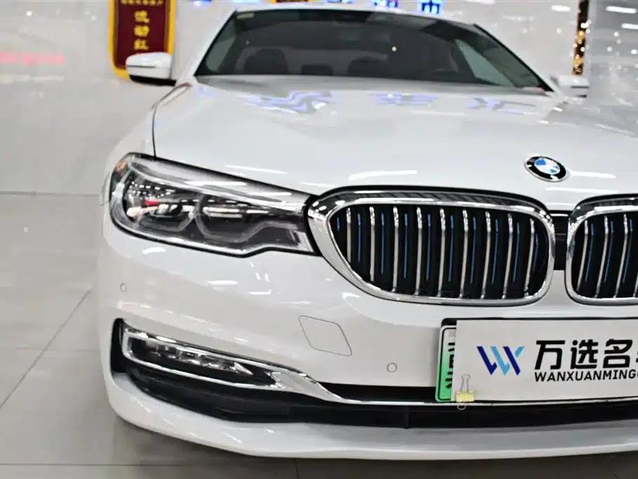 BMW 5 Series PHEV 2019 530Le Luxury Package — миниатюра 2