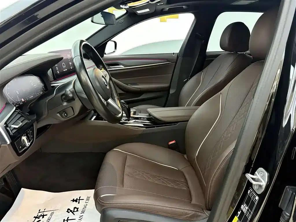 BMW 5 Series PHEV 2022 Facelift 535Le M Sport Package — миниатюра 8