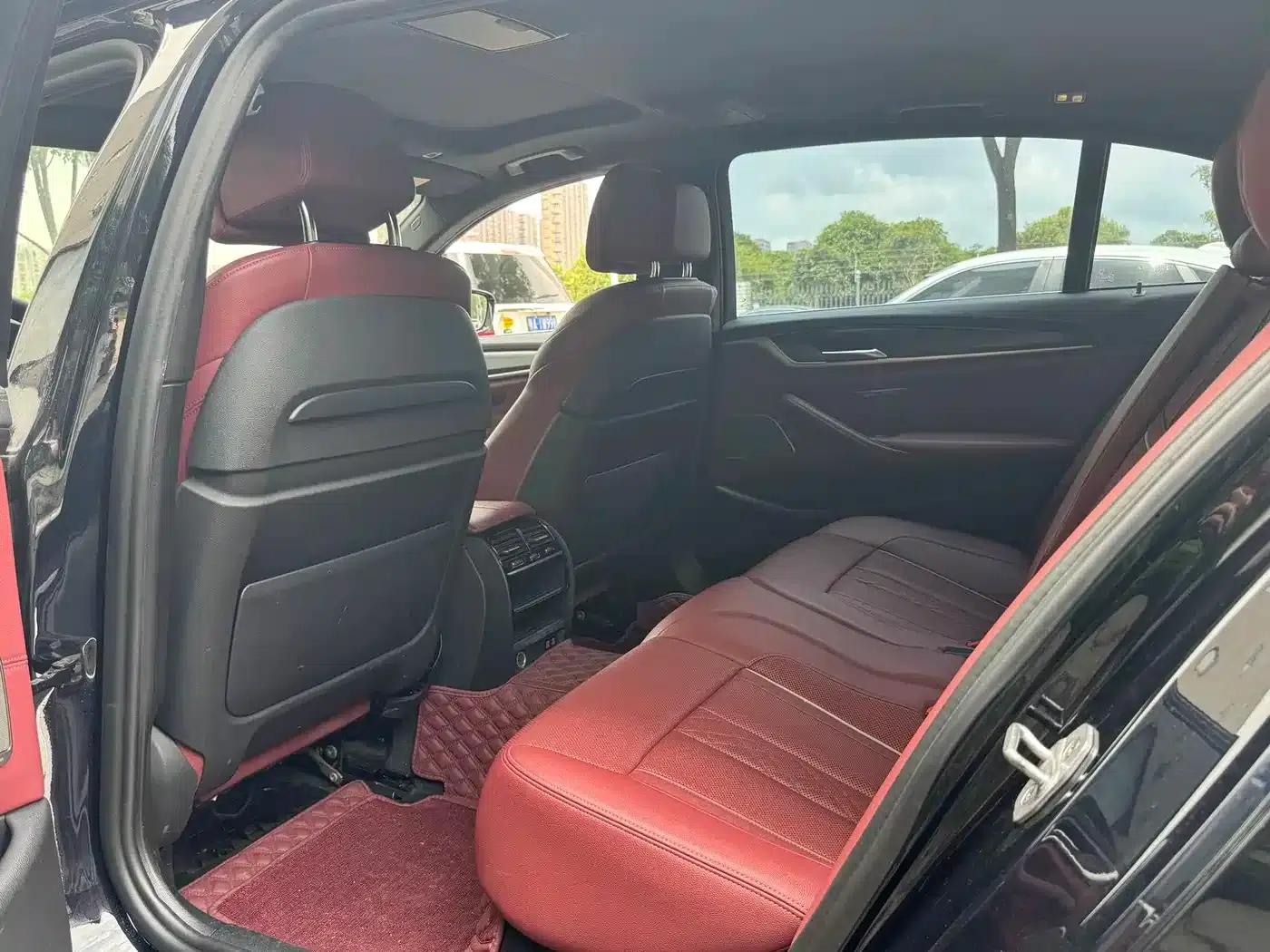 BMW 5 Series PHEV 2021 Facelift 535Le Pioneer Edition M Sport Package — миниатюра 5