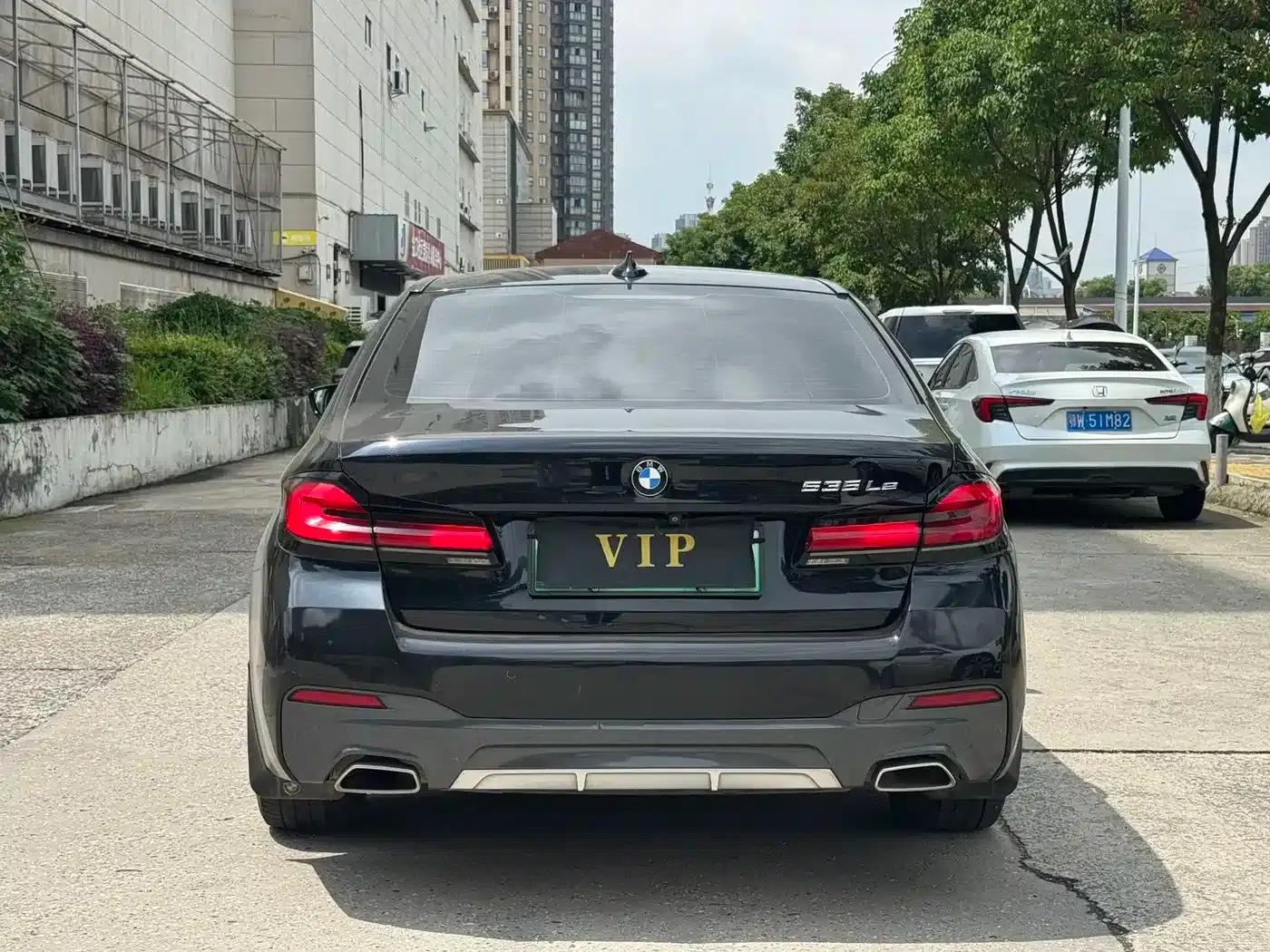 BMW 5 Series PHEV 2021 Facelift 535Le Pioneer Edition M Sport Package — миниатюра 8