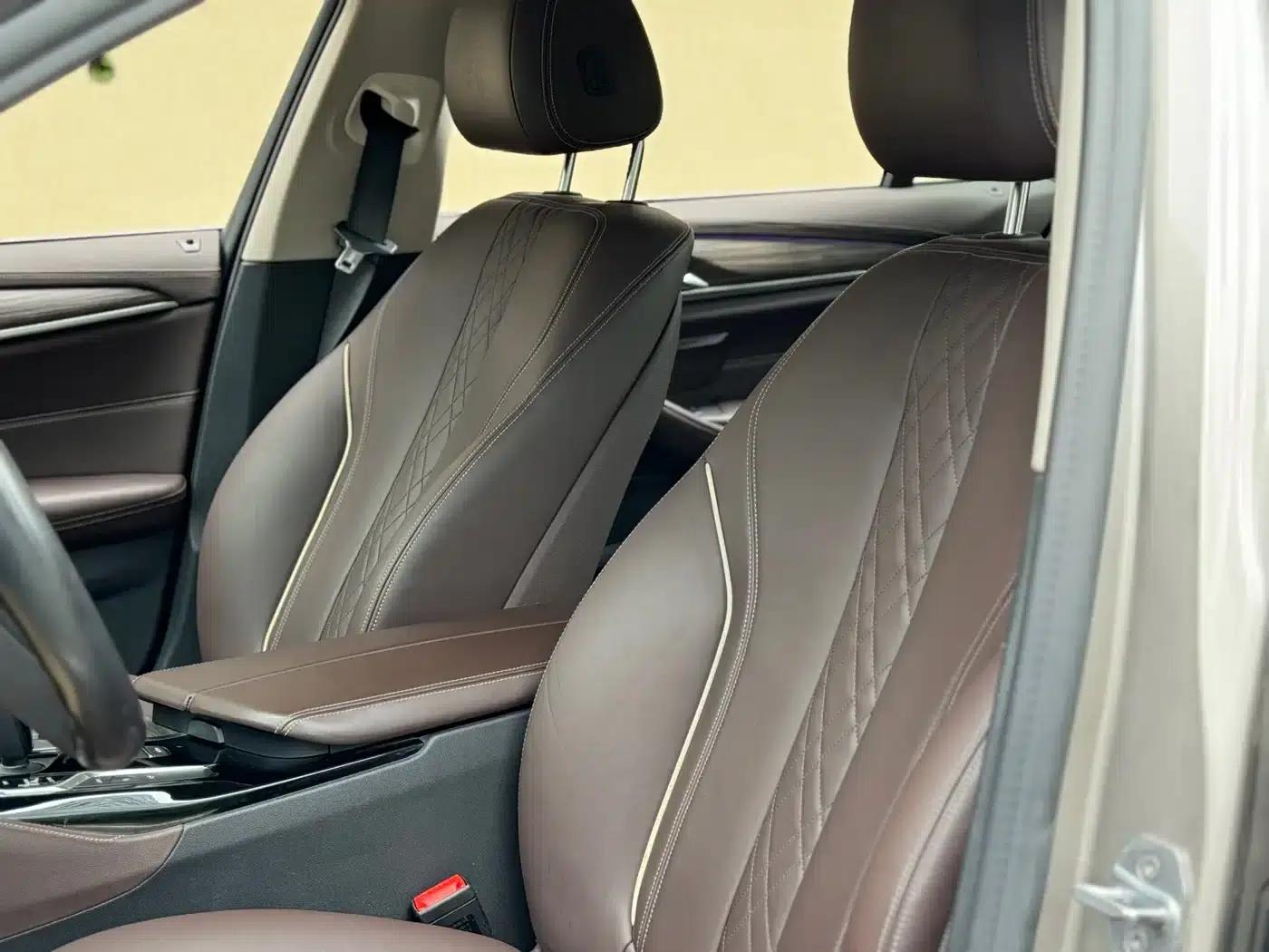 BMW 5 Series PHEV 2020 Mileage Upgrade Edition 530Le Luxury Package — миниатюра 15