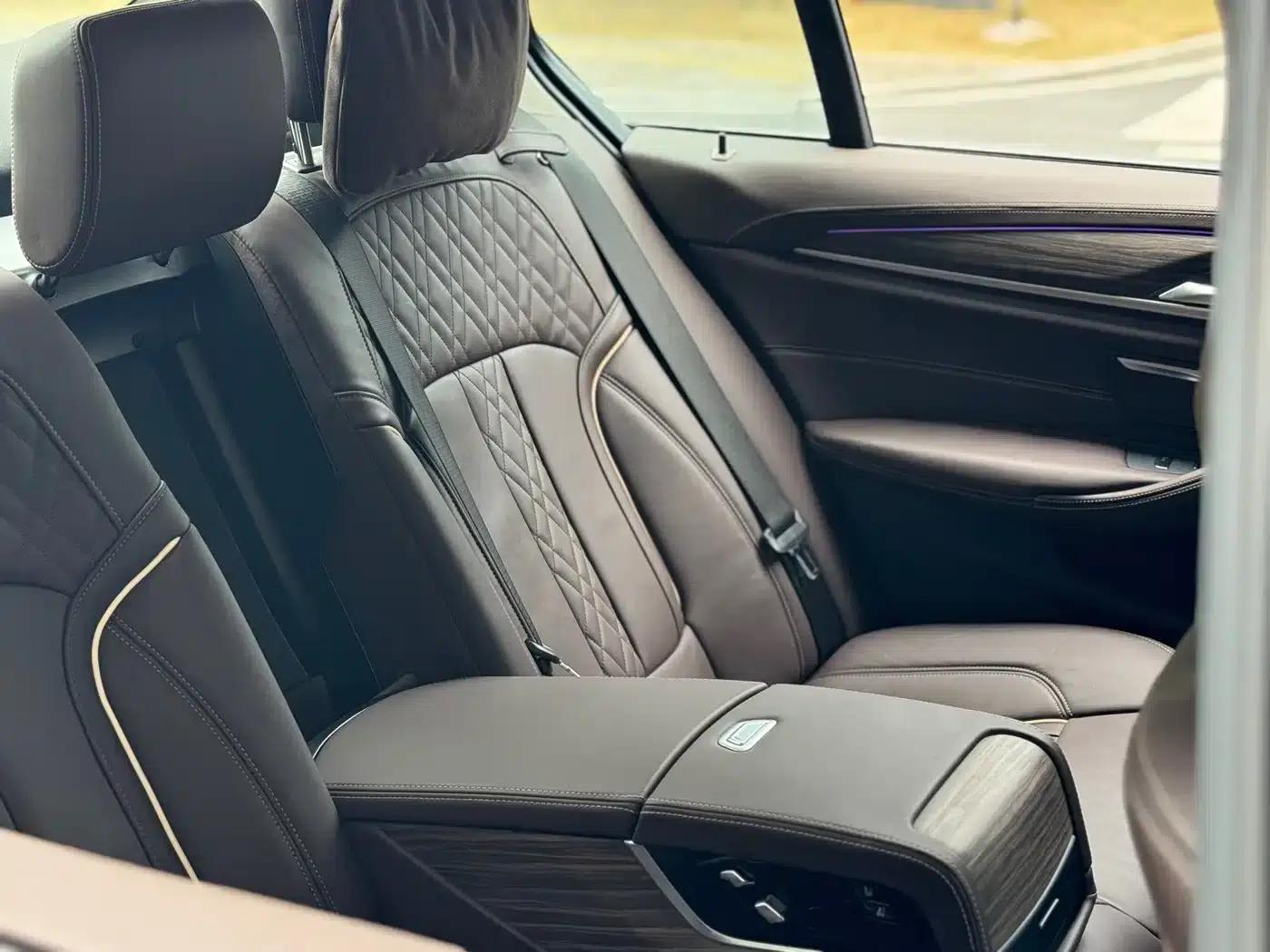 BMW 5 Series PHEV 2020 Mileage Upgrade Edition 530Le Luxury Package — миниатюра 19