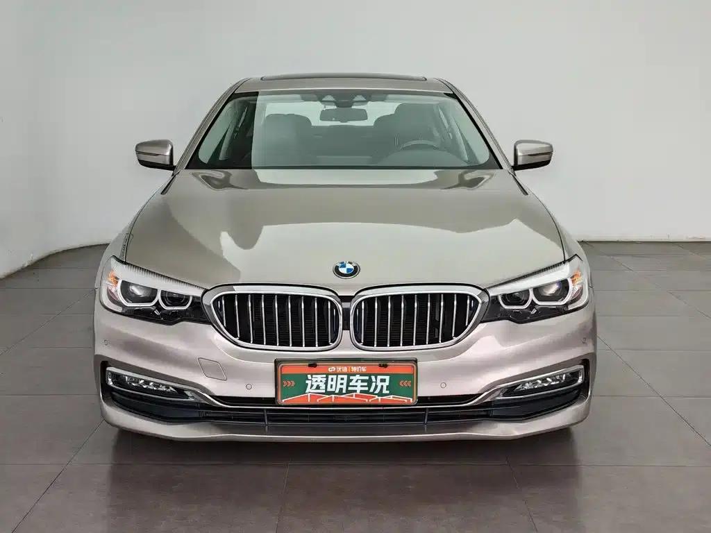 BMW 5 Series PHEV 2018 530Le Luxury Package — миниатюра 3
