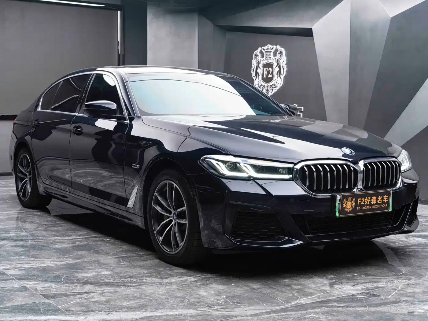 BMW 5 Series PHEV 2022 Facelift 535Le M Sport Package — миниатюра 7