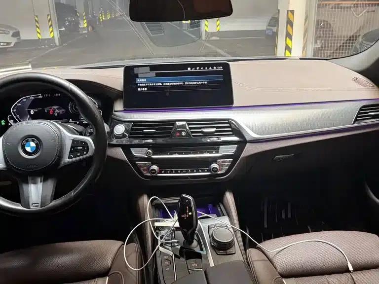 BMW 5 Series PHEV 2021 535Le Pioneer Edition M Sport Package — миниатюра 5