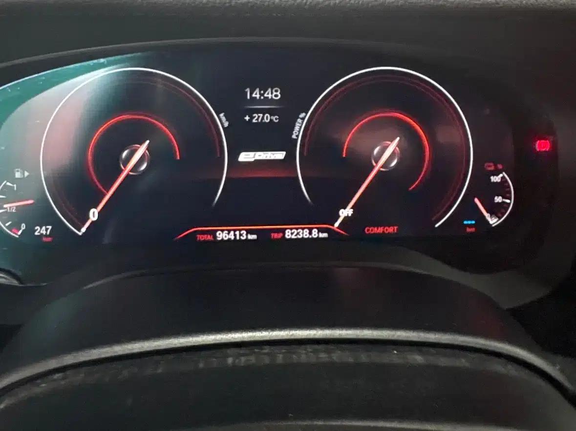 BMW 5 Series PHEV 2019 Facelift 530Le Luxury Package — миниатюра 21