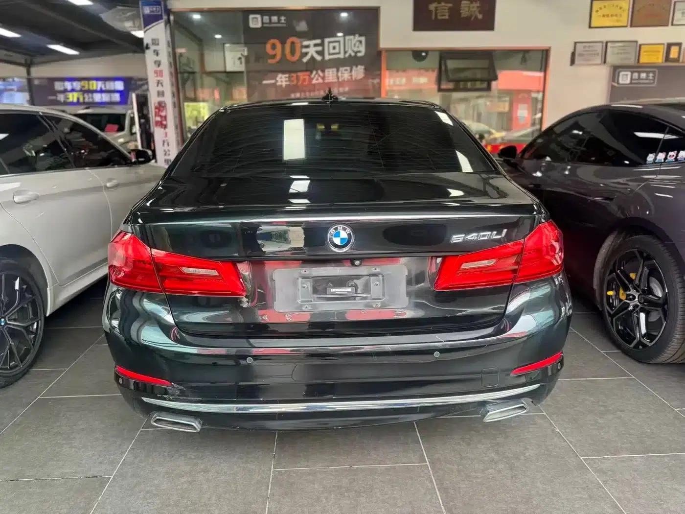 BMW 5 Series PHEV 2019 Facelift 530Le Luxury Package — миниатюра 8