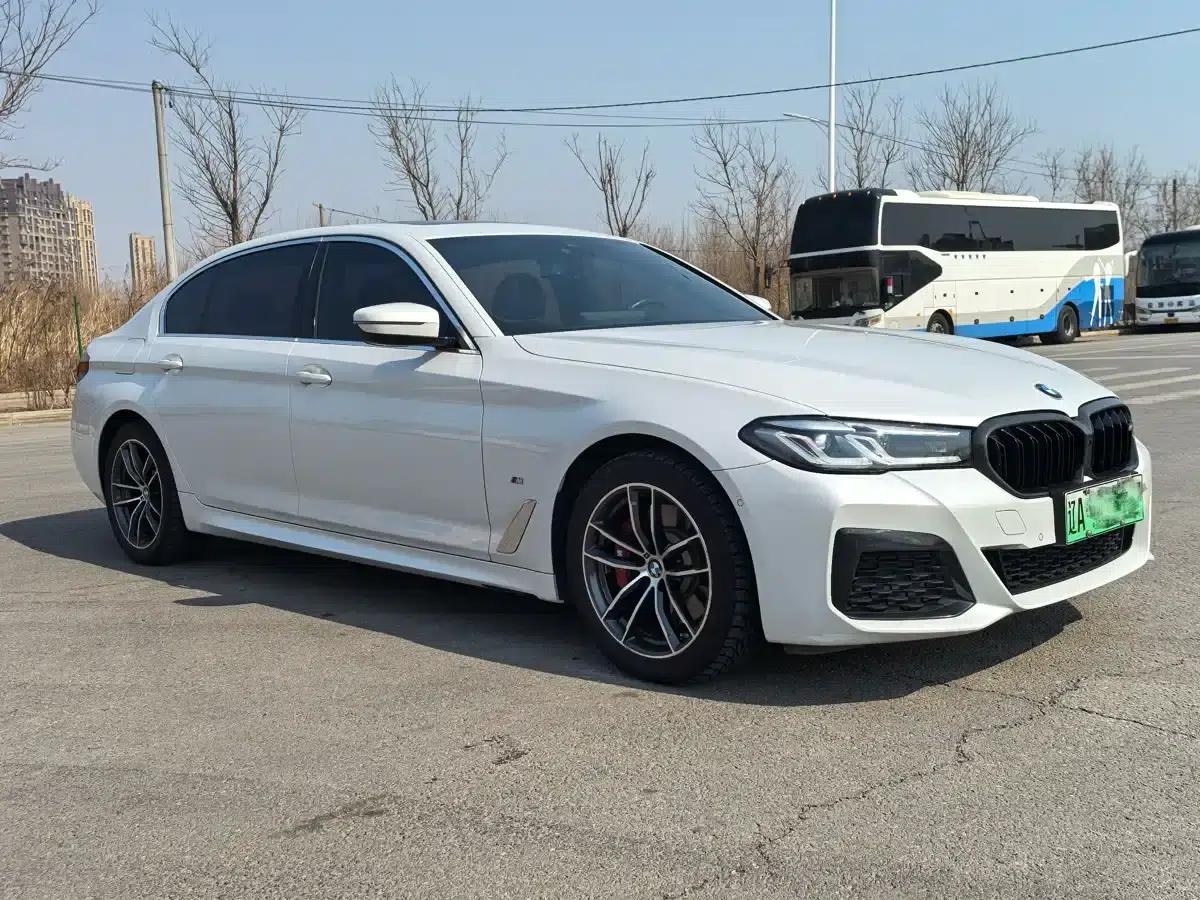 BMW 5 Series PHEV 2021 535Le Luxury Package — миниатюра 2