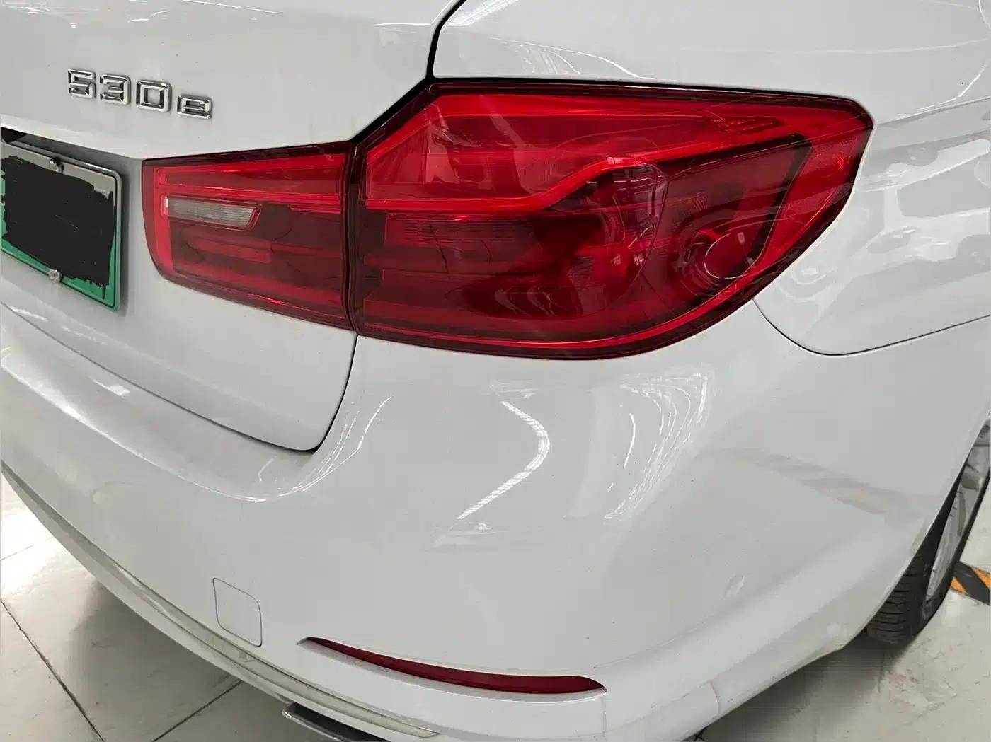 BMW 5 Series PHEV 2019 Facelift 530Le Luxury Package — миниатюра 18