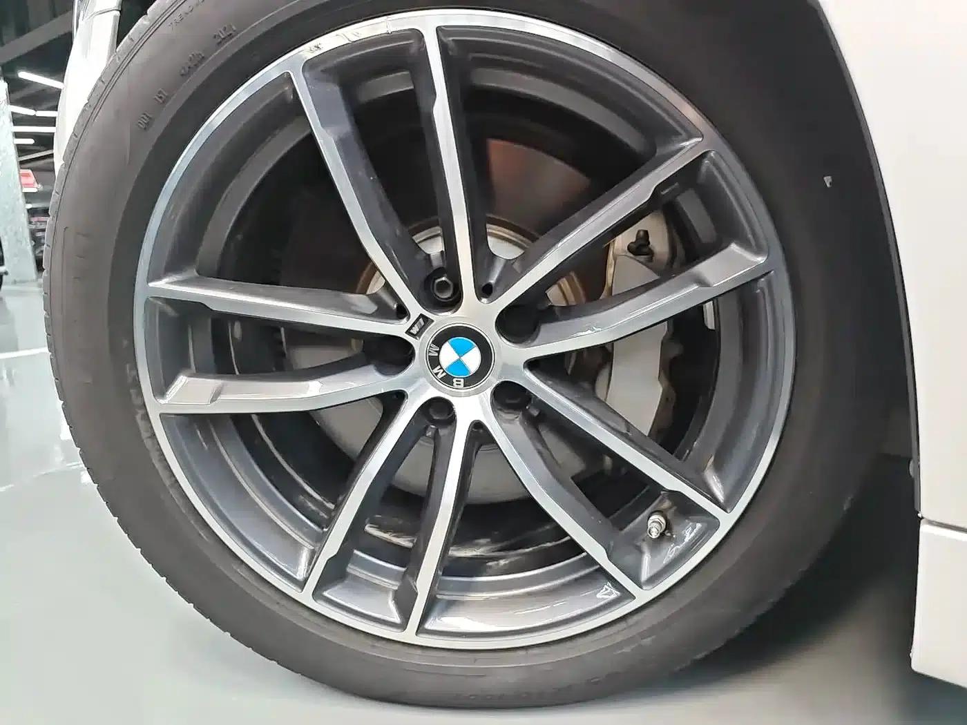 BMW 5 Series PHEV 2021 Facelift 535Le M Sport Package — миниатюра 4