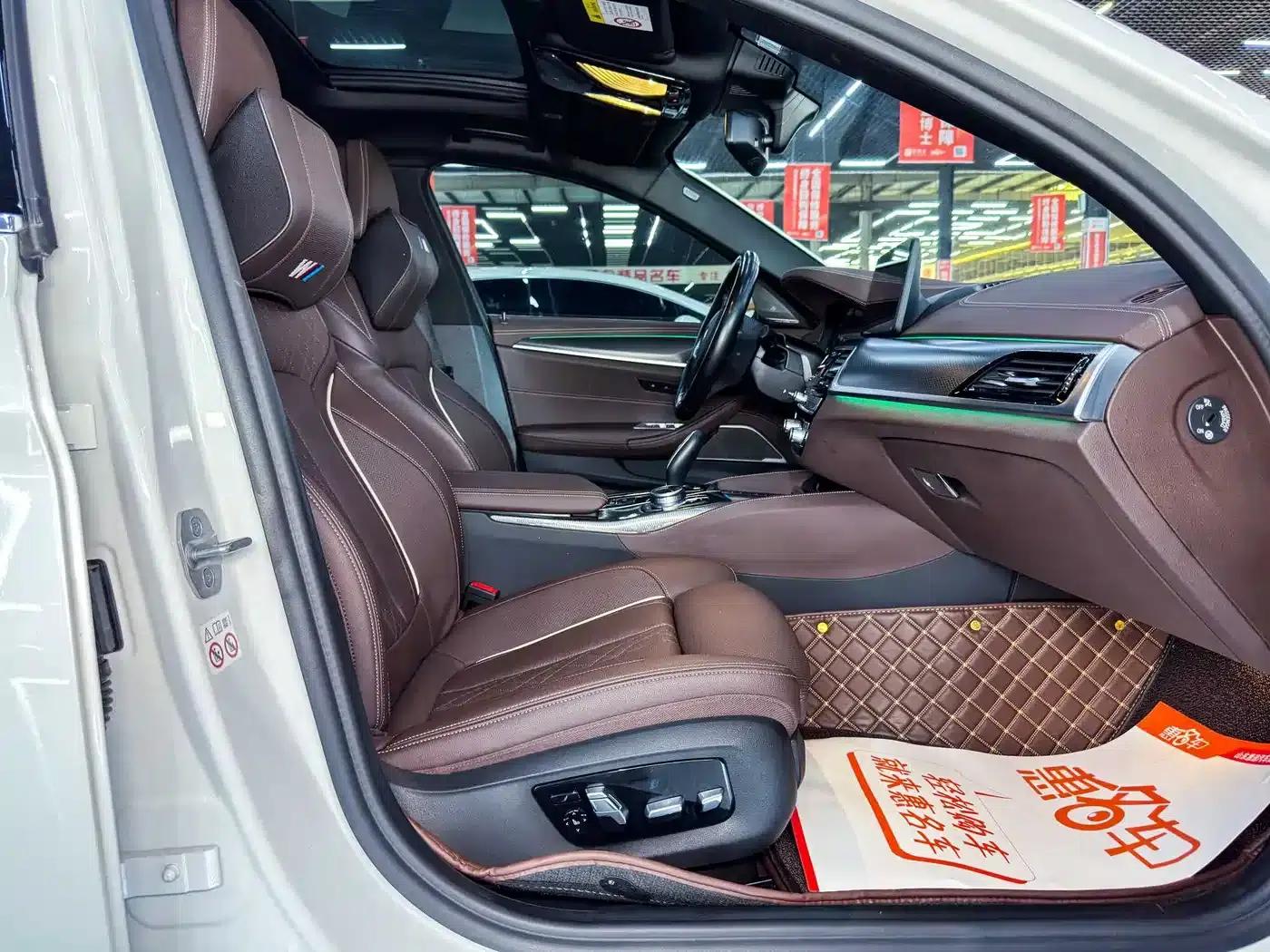 BMW 5 Series PHEV 2021 535Le Pioneer Edition M Sport Package — миниатюра 14