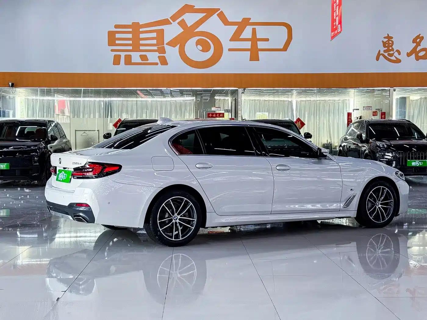 BMW 5 Series PHEV 2021 535Le Pioneer Edition M Sport Package — миниатюра 22