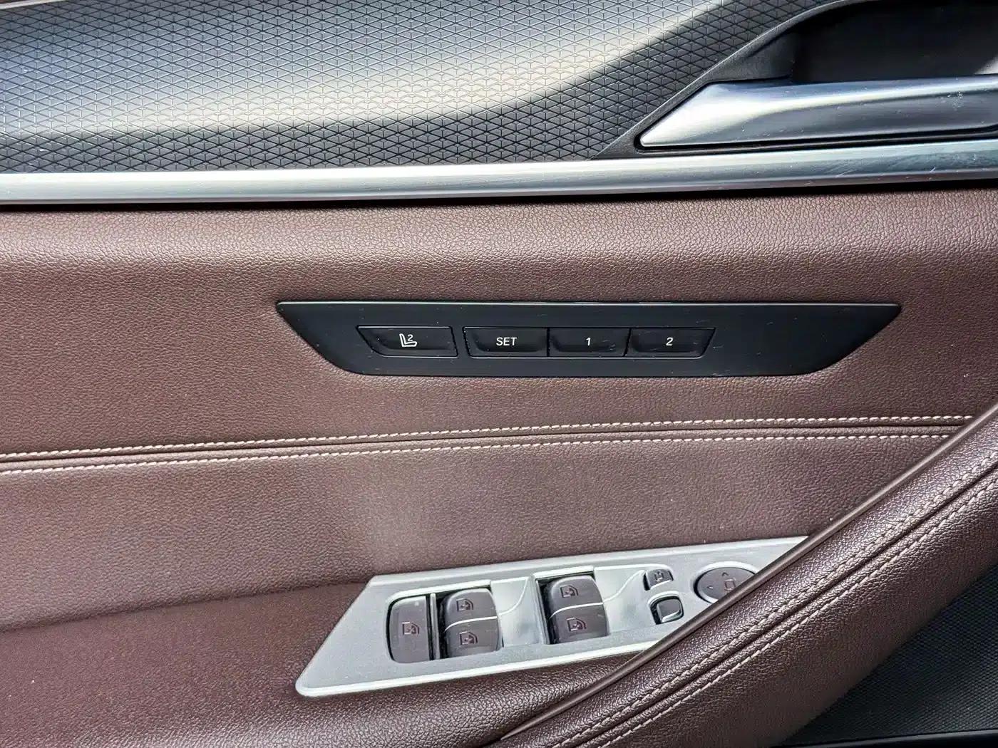 BMW 5 Series PHEV 2021 535Le Pioneer Edition M Sport Package — миниатюра 5