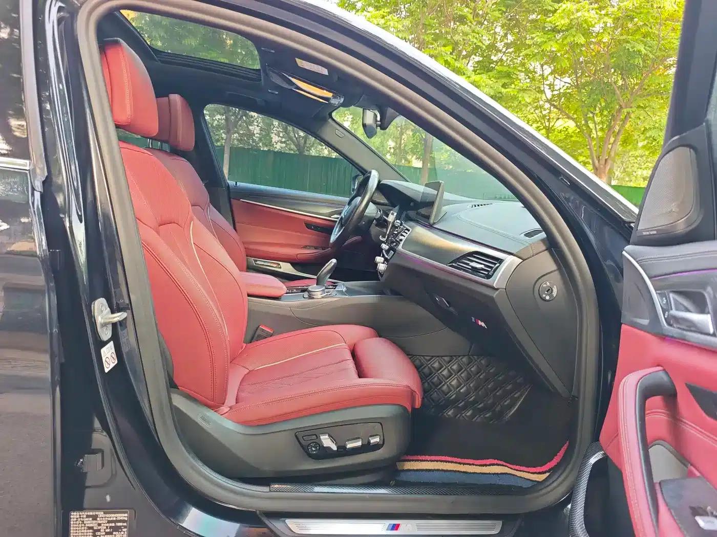 BMW 5 Series PHEV 2021 535Le Pioneer Edition M Sport Package — миниатюра 4