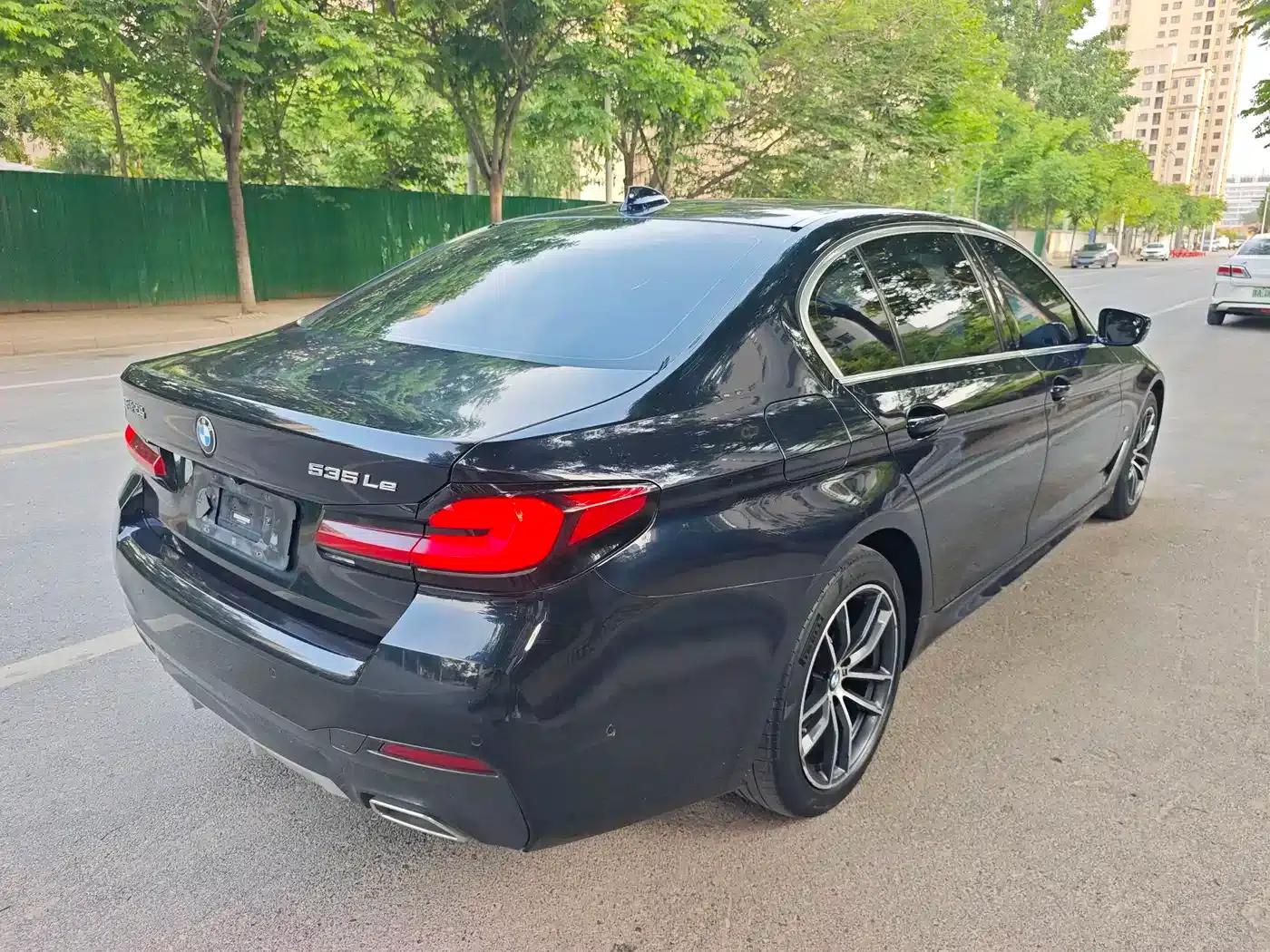 BMW 5 Series PHEV 2021 535Le Pioneer Edition M Sport Package — миниатюра 8