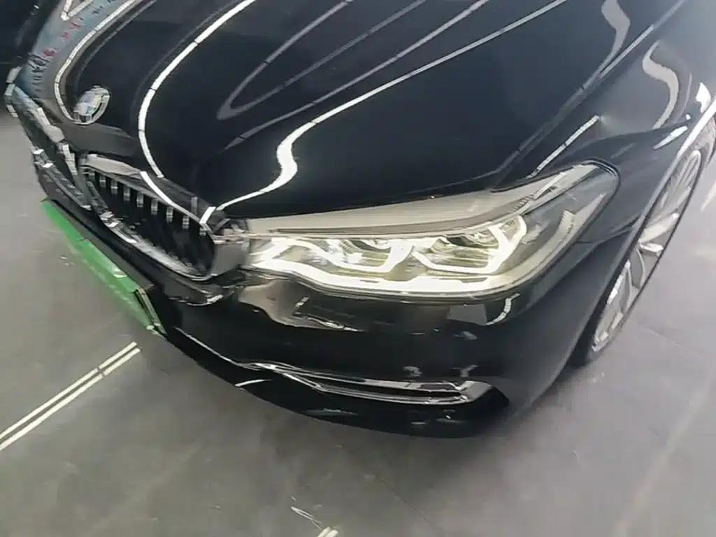 BMW 5 Series PHEV 2019 Facelift 530Le Pioneer Edition — миниатюра 24