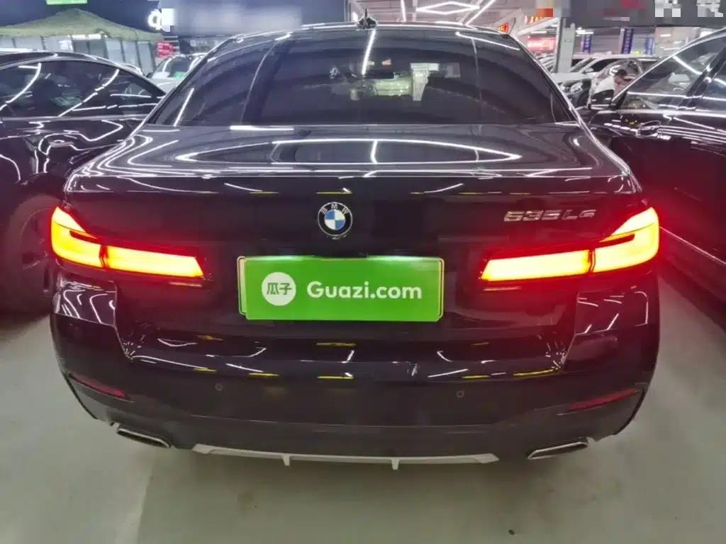 BMW 5 Series PHEV 2021 535Le M Sport Package — миниатюра 6