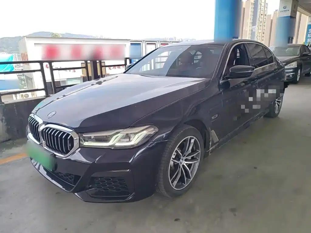 BMW 5 Series PHEV 2022 Facelift 535Le M Sport Package — миниатюра 2