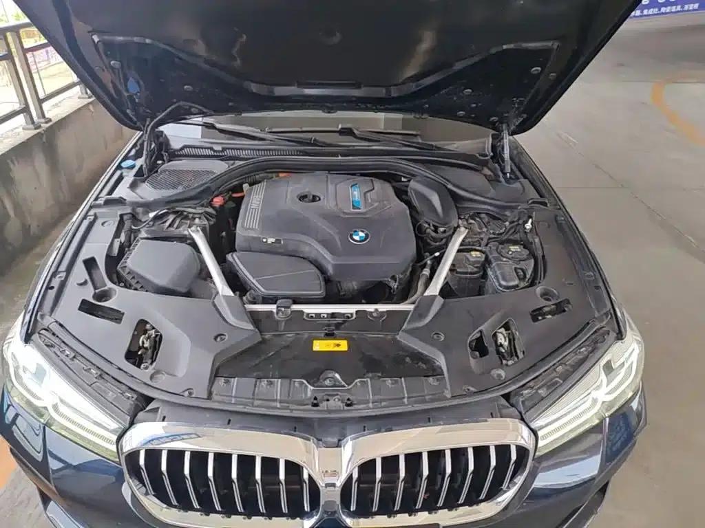 BMW 5 Series PHEV 2022 Facelift 535Le M Sport Package — миниатюра 20