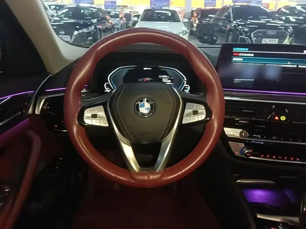 BMW 5 Series PHEV 2022 Facelift 535Le M Sport Package — миниатюра 11