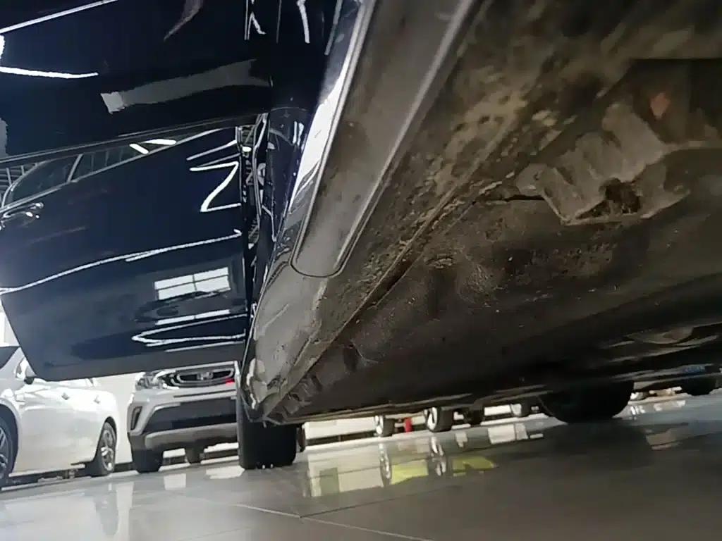 BMW 5 Series PHEV 2022 Facelift 535Le M Sport Package — миниатюра 21
