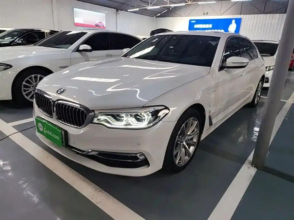 BMW 5 Series PHEV 2019 530Le Luxury Package — миниатюра 2