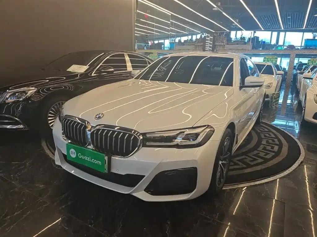 BMW 5 Series PHEV 2022 Facelift 535Le M Sport Package — миниатюра 2