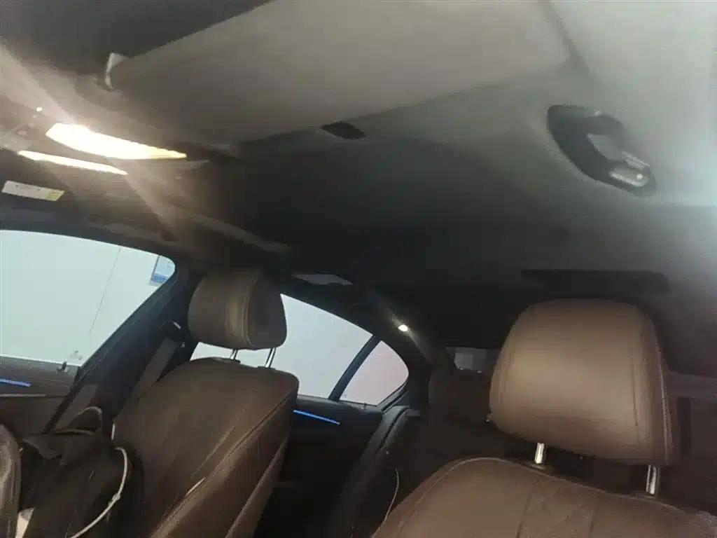BMW 5 Series PHEV 2022 Facelift 535Le M Sport Package — миниатюра 18