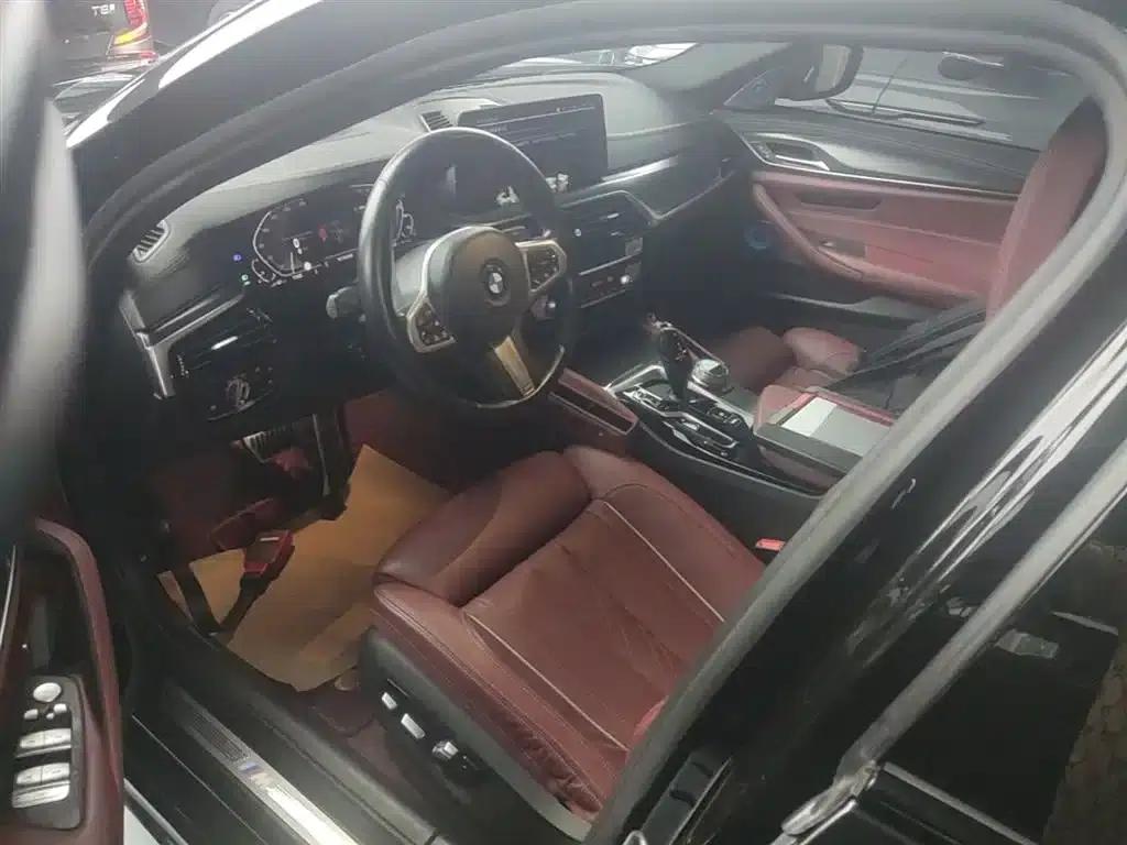 BMW 5 Series PHEV 2021 535Le Pioneer Edition M Sport Package — миниатюра 15