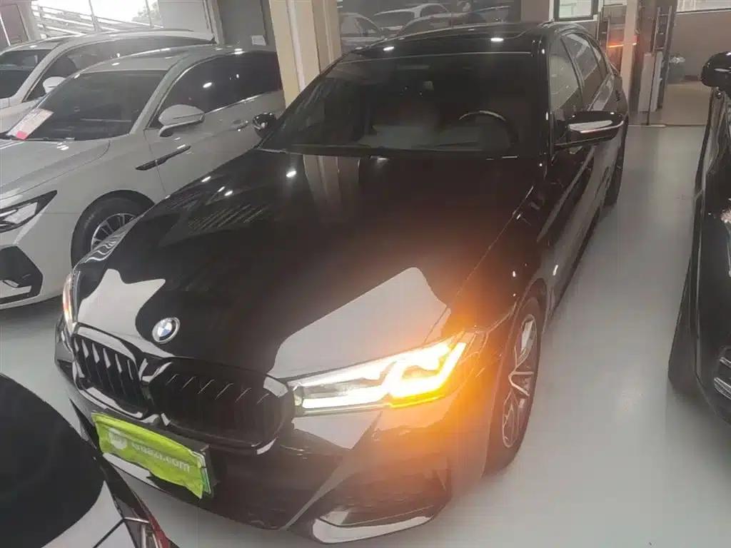 BMW 5 Series PHEV 2021 535Le Pioneer Edition M Sport Package — миниатюра 3