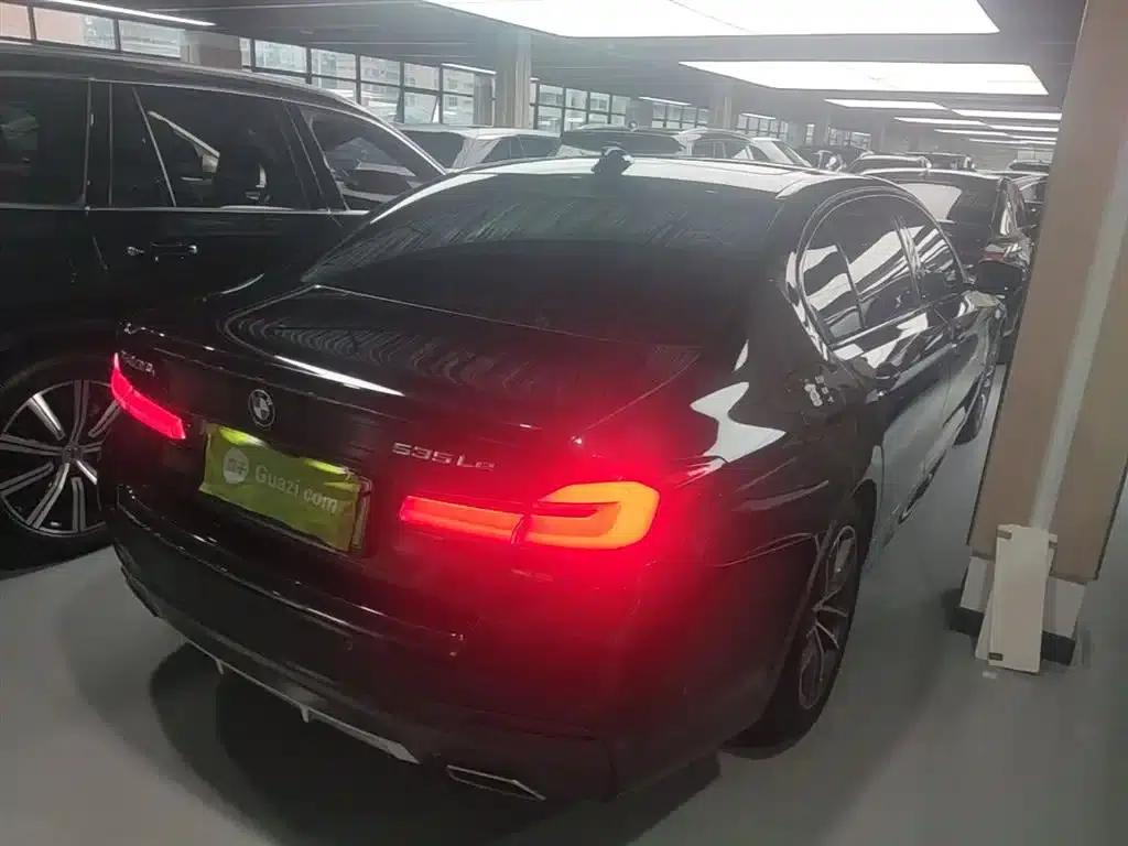 BMW 5 Series PHEV 2021 535Le Pioneer Edition M Sport Package — миниатюра 7