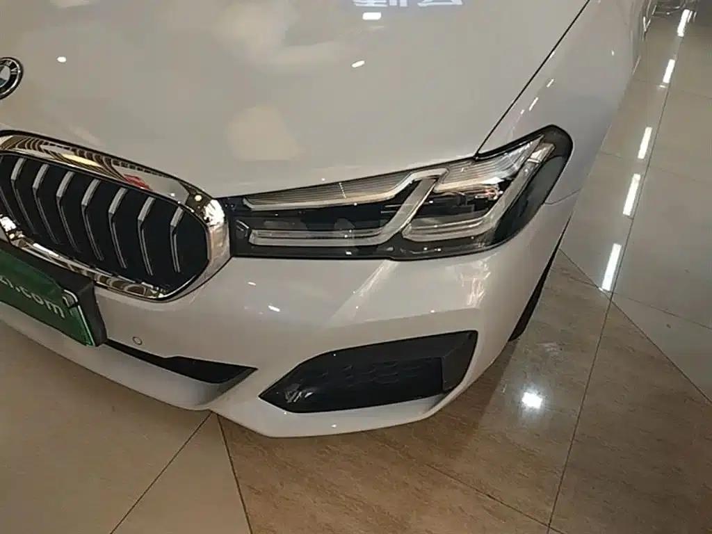 BMW 5 Series PHEV 2022 Facelift 535Le Pioneer Edition M Sport Package — миниатюра 24
