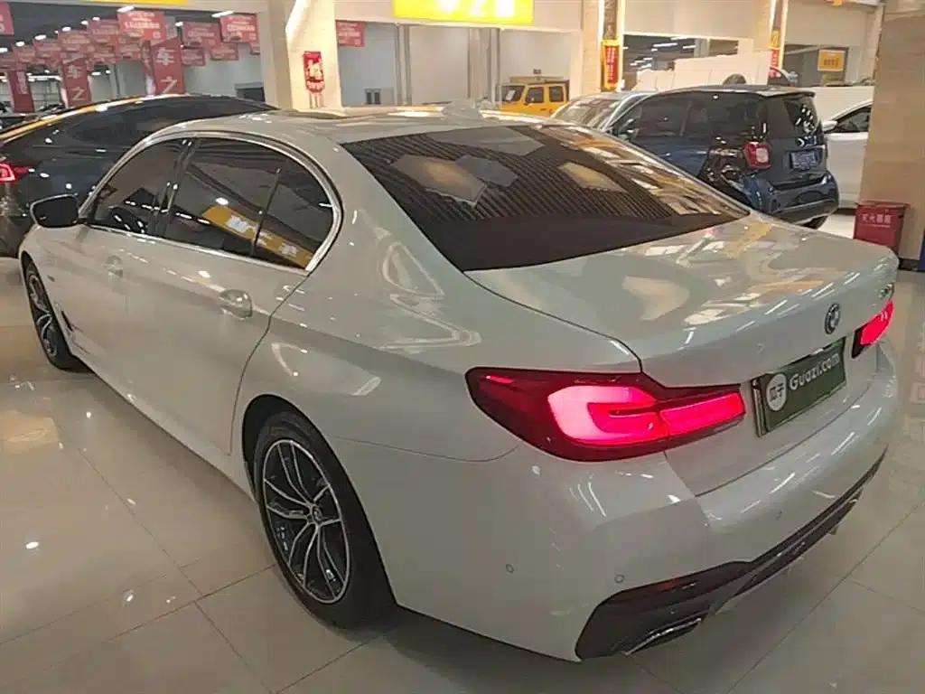 BMW 5 Series PHEV 2022 Facelift 535Le Pioneer Edition M Sport Package — миниатюра 5