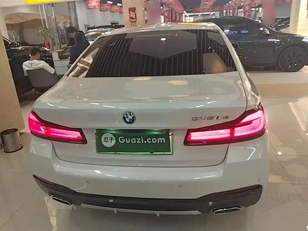 BMW 5 Series PHEV 2022 Facelift 535Le Pioneer Edition M Sport Package — миниатюра 6