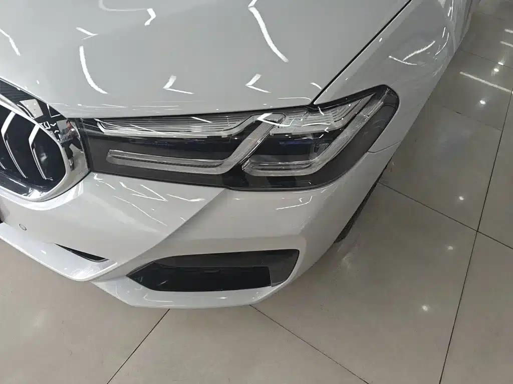 BMW 5 Series PHEV 2022 535Le M Sport Package — миниатюра 18