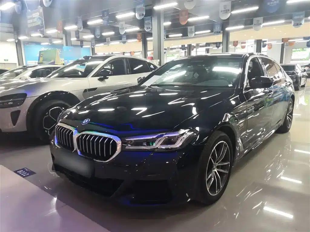 BMW 5 Series PHEV 2022 Facelift 535Le Pioneer Edition M Sport Package — миниатюра 2