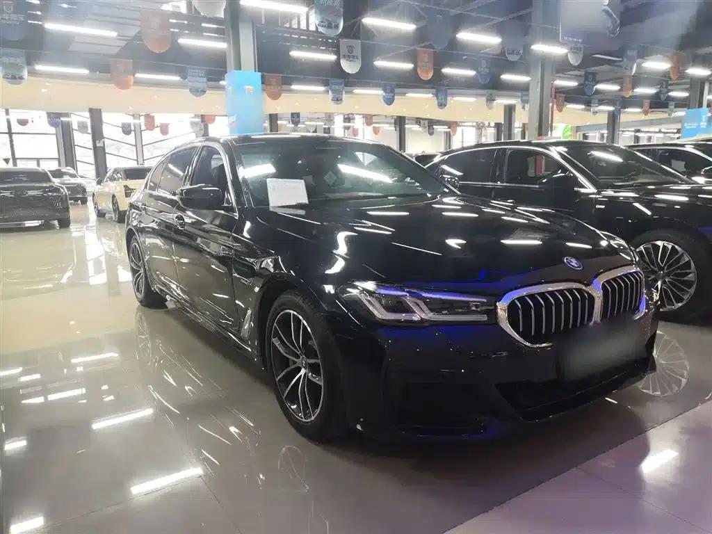 BMW 5 Series PHEV 2022 Facelift 535Le Pioneer Edition M Sport Package — миниатюра 5