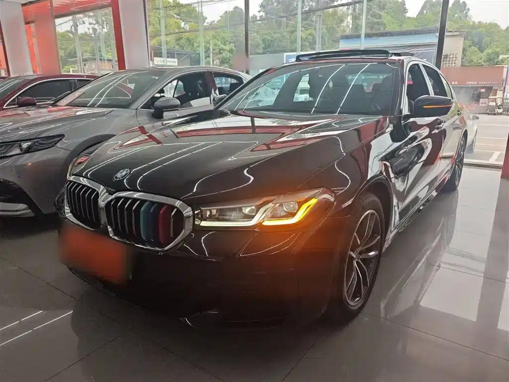BMW 5 Series PHEV 2021 535Le Pioneer Edition M Sport Package — миниатюра 1