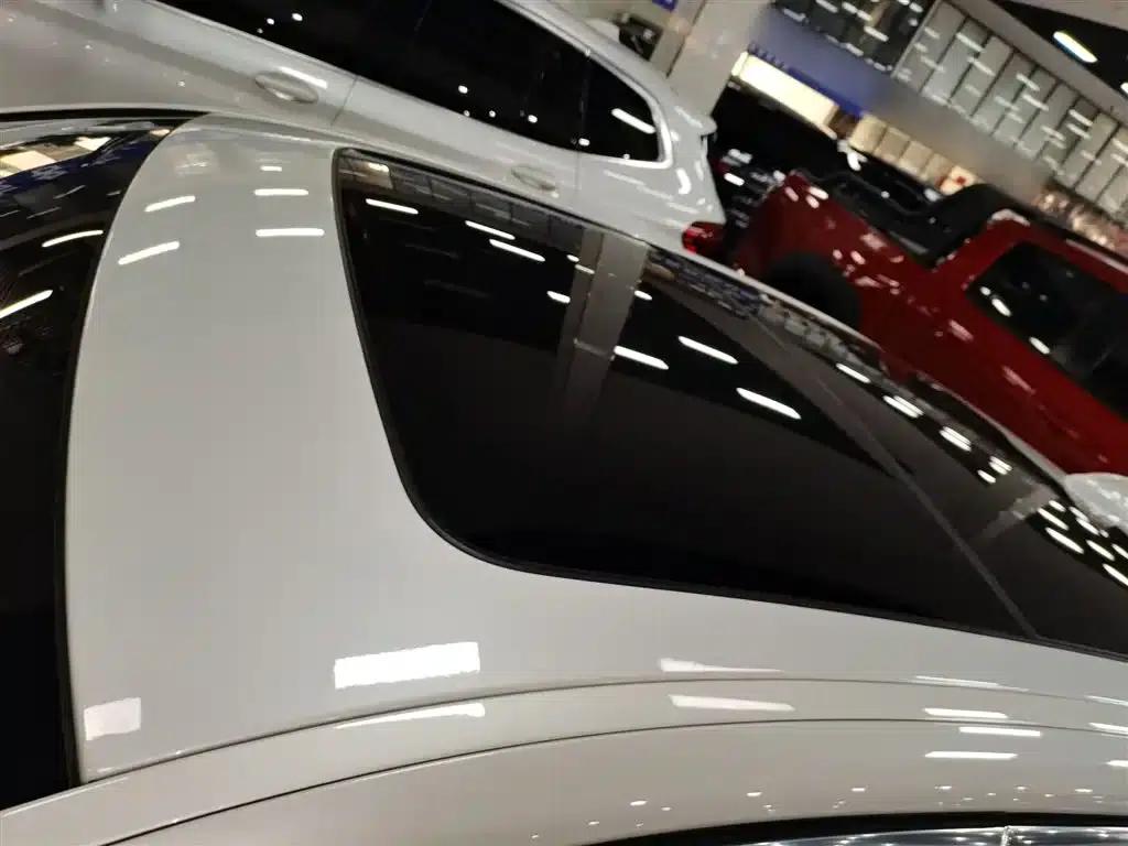 BMW 5 Series PHEV 2020 Mileage Upgrade Edition 530Le Pioneer Edition — миниатюра 27