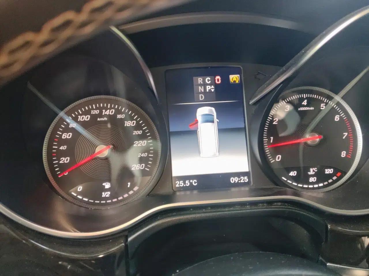 Mercedes-Benz V-Class 2018 V 260 L Prestige Extended Version China VI — миниатюра 11