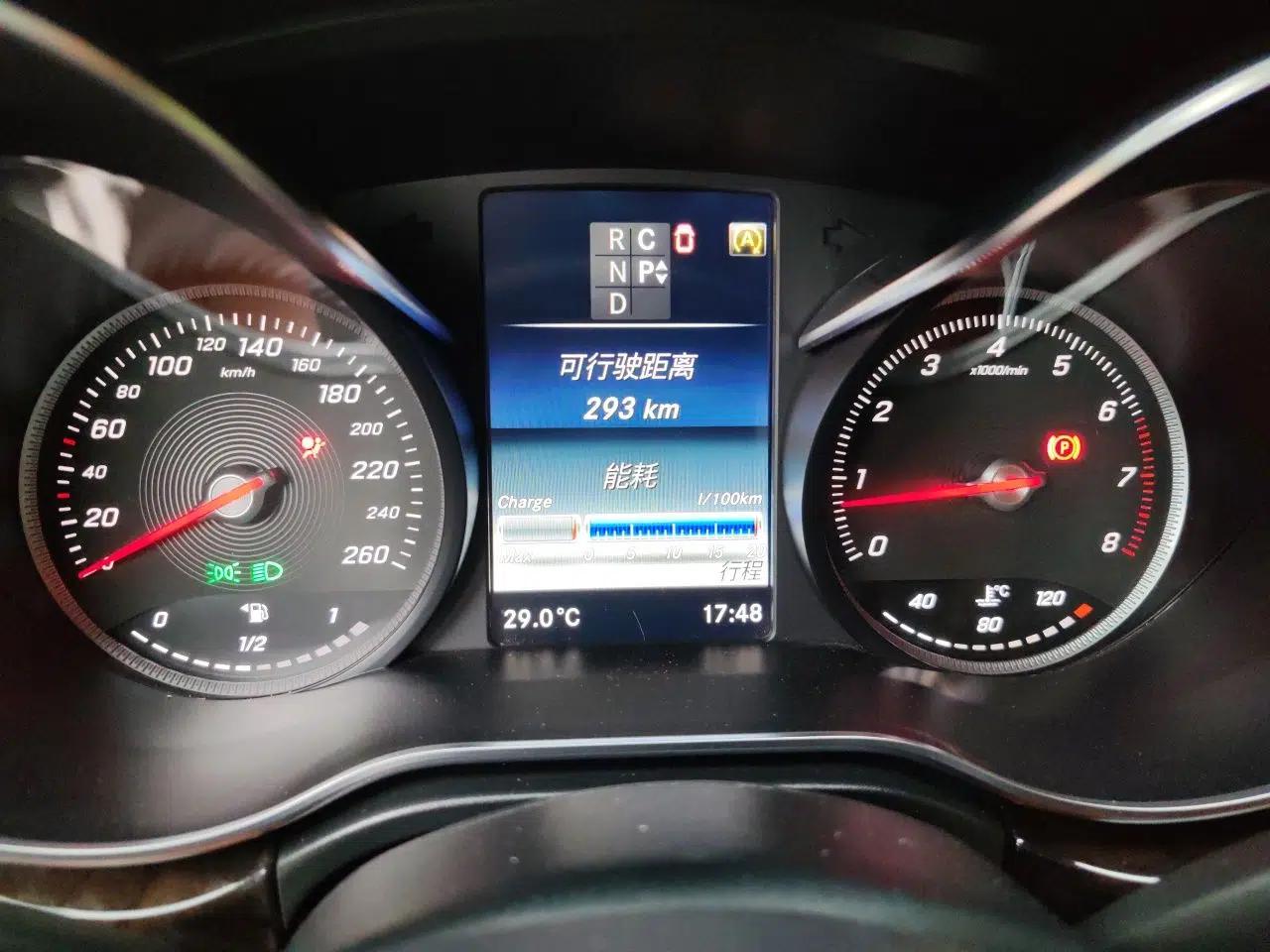 Mercedes-Benz V-Class 2018 V 260 L Prestige Extended Version China VI — миниатюра 11
