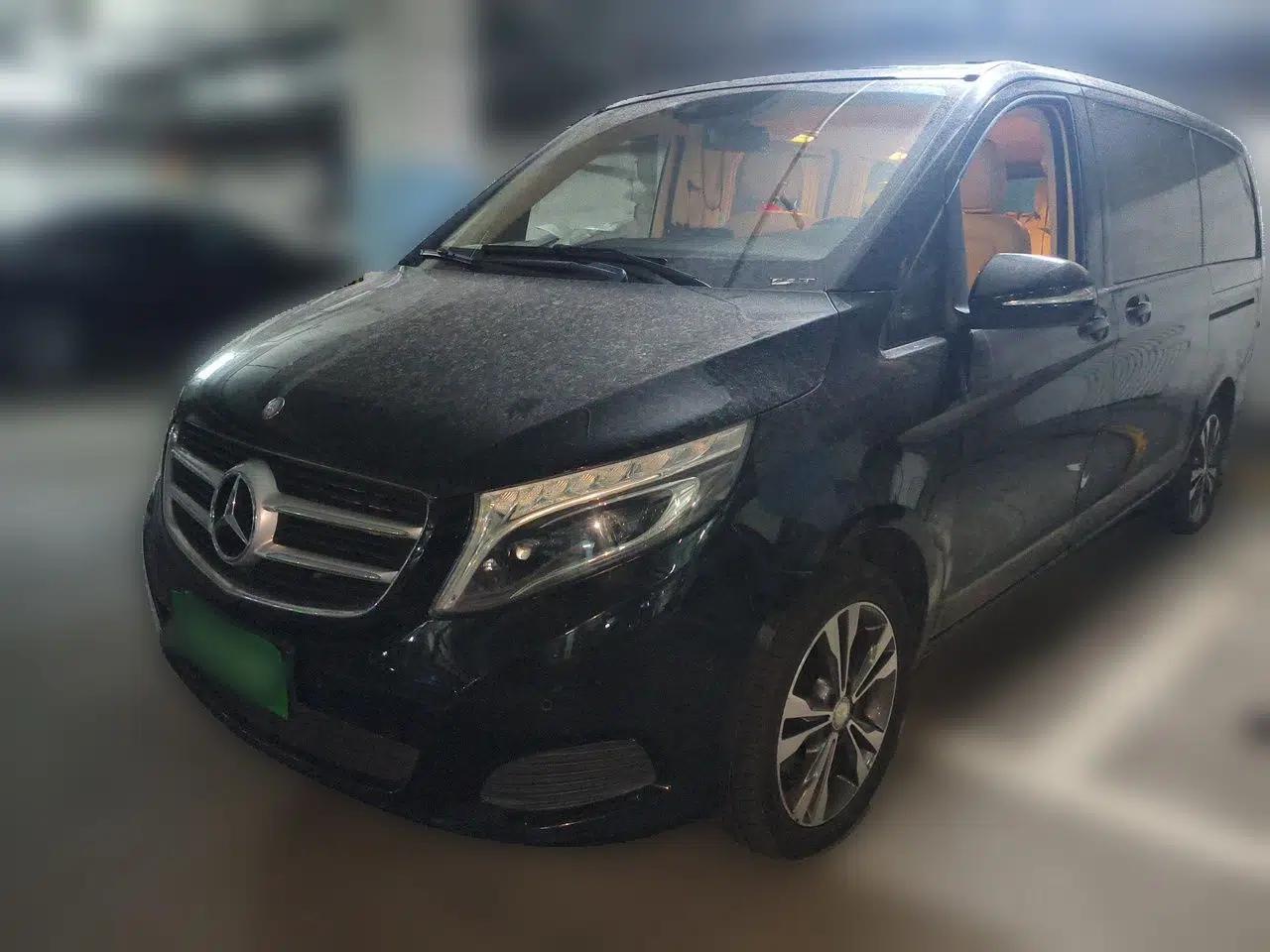 Mercedes-Benz V-Class 2016 V 260 Avantgarde Edition — миниатюра 1