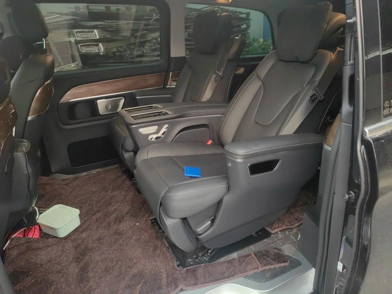 Mercedes-Benz V-Class 2022 V 260 Prestige Edition — миниатюра 17