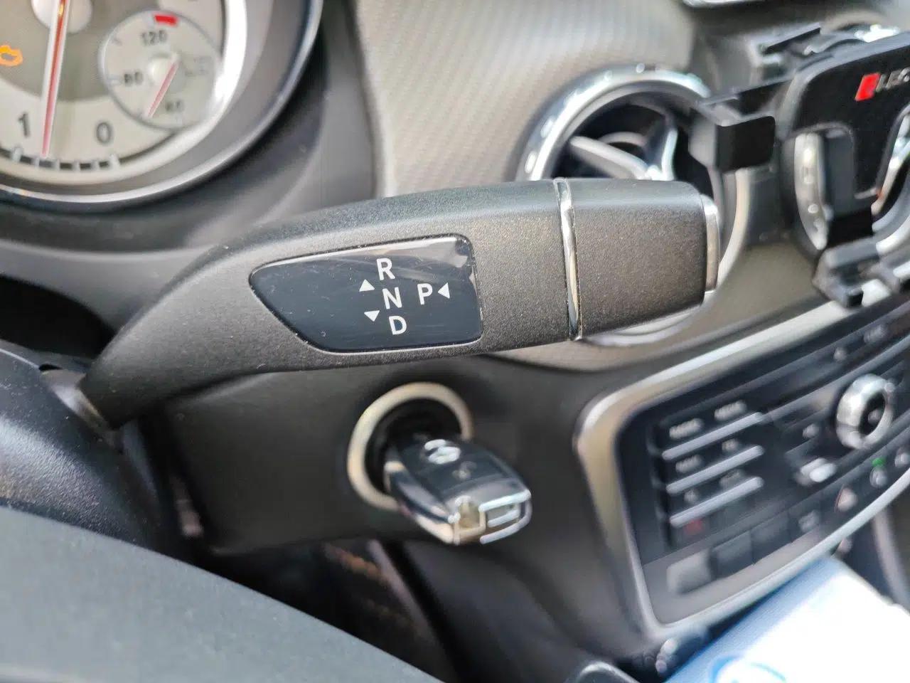 Mercedes-Benz GLA 2015 GLA 200 Sport Edition — миниатюра 14