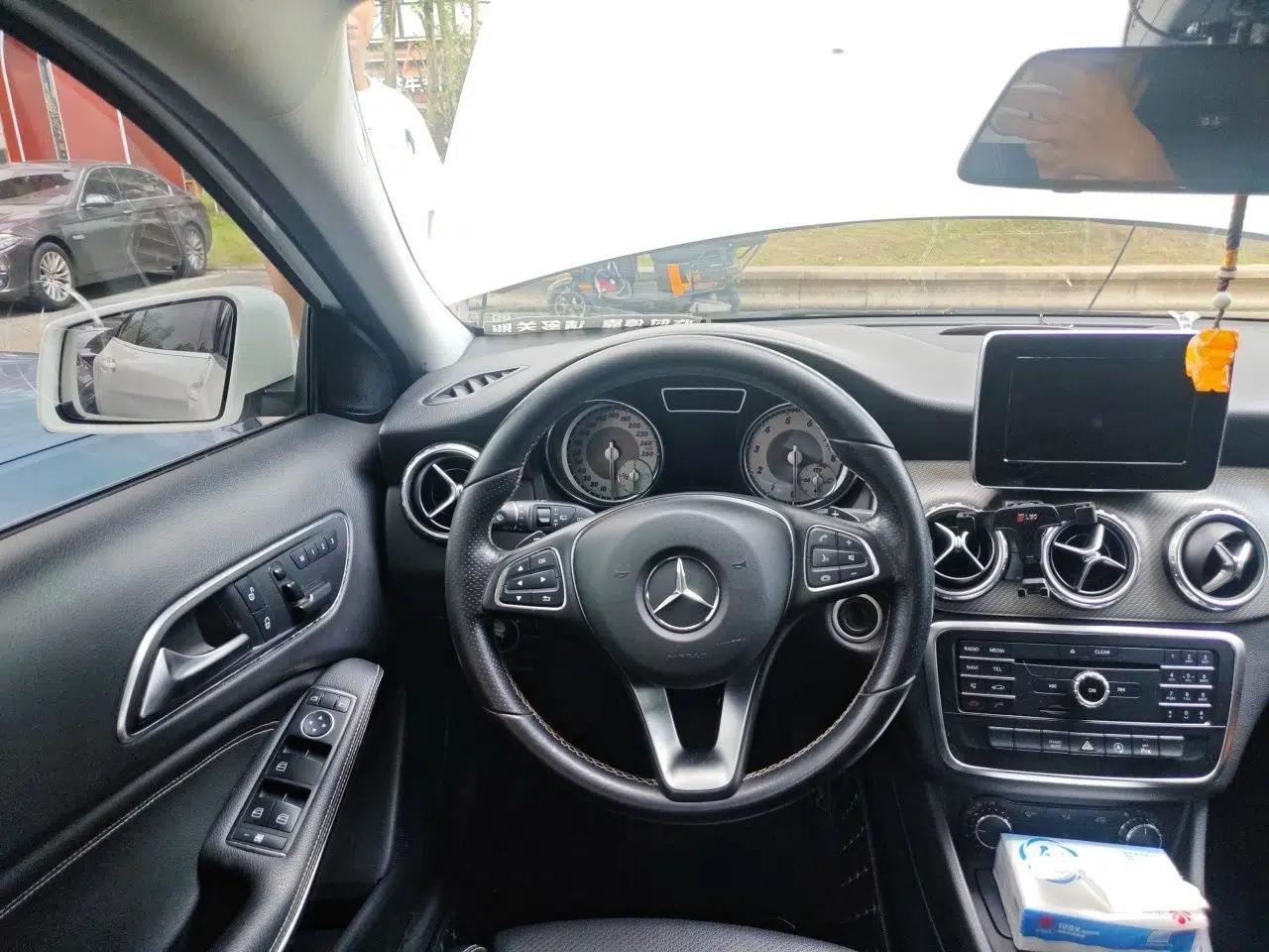 Mercedes-Benz GLA 2015 GLA 200 Sport Edition — миниатюра 10