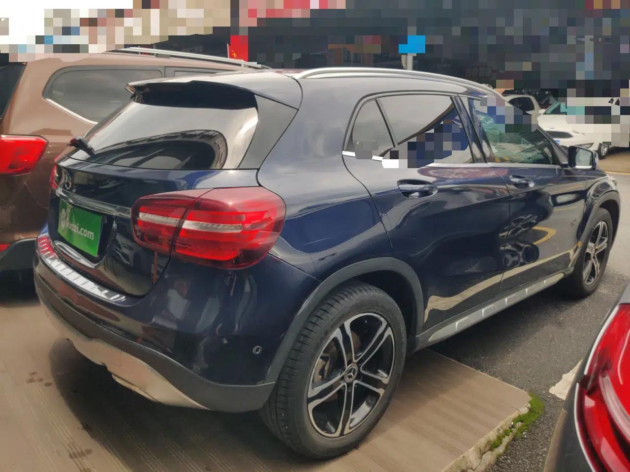 Mercedes-Benz GLA 2018 GLA 200 Fashion Model — миниатюра 4