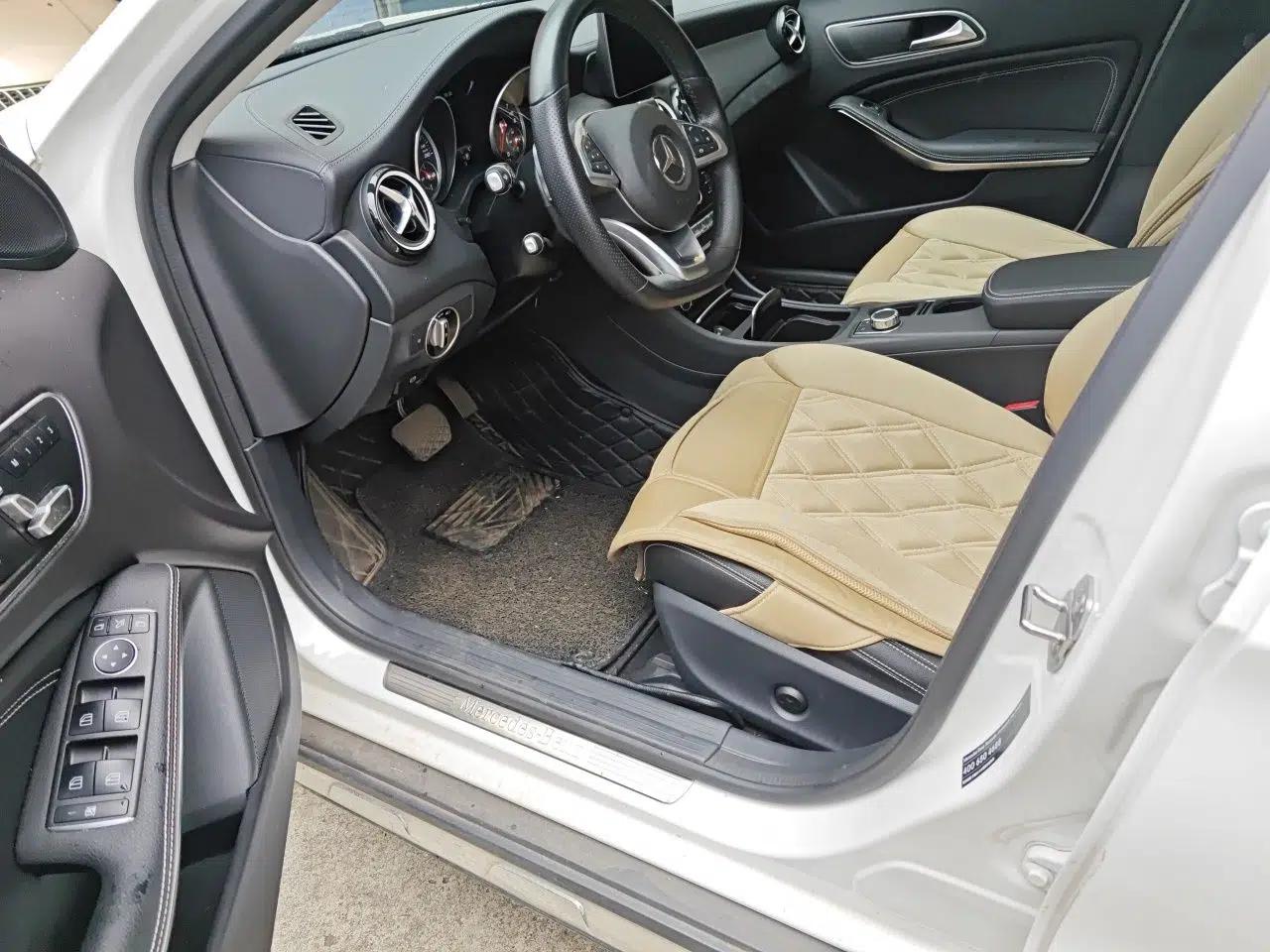 Mercedes-Benz GLA 2019 GLA 200 Fashion Model — миниатюра 19