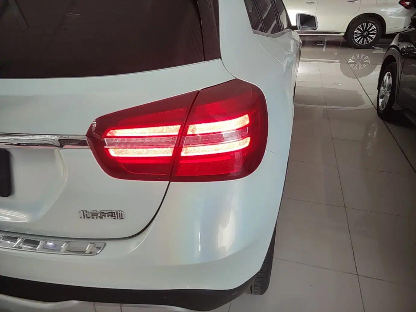 Mercedes-Benz GLA 2017 GLA 200 Fashion Model — миниатюра 9
